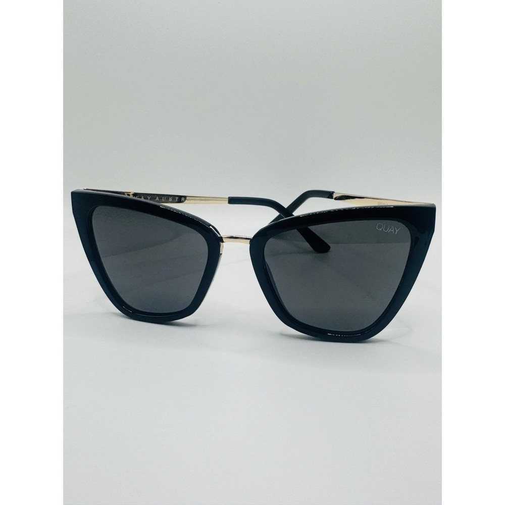 Quay Australia Reina 125 Black Gold Cat Eye Sunglasses With Case